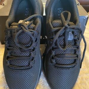 Under Armour Black Sneakers Breathable Mesh Athletic